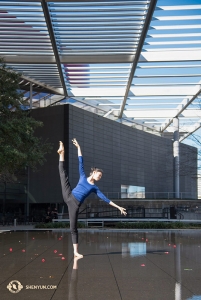 Principal Dancer Cheney Wu enjoys the sudden arrival of summer in Dallas, where Shen Yun World Company performed last week. (Photo by dancer Stephanie Guo)
