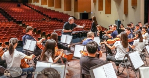 Soundcheck with soprano Haolan Geng before opening night in Taiwan.
