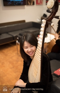 Pipa player Yuru Chen spending quality time with her instrument.