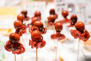 These quail-egg and octopus mini-skewers also capture their attention. (Photo by dancer Michelle Wu)