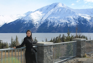 Emcee Nancy Zhang takes in the fresh air and majestic surroundings. (Photo by dancer Chunko Chang)
