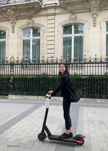 Running out of time! Principal Dancer Michelle Lian scoots around to make her sightseeing more efficient.