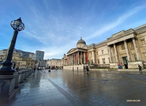 Opened in 1824 with only 38 pieces, the National Gallery at Trafalgar Square houses over 2,300 works of art today.

(Photo by Annie Li)