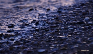 Black beach sand is evidence of past volcanic eruptions.

(Photo by Annie Li)