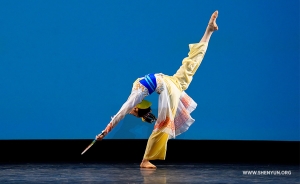 “Waterside Elegance” by Yingmei Zheng. (Junior female gold award co-winner) 

