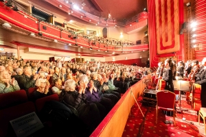 Shen Yun wystąpiło również w Oxford's New Theatre w ramach tournée po 10 miastach Wielkiej Brytanii.